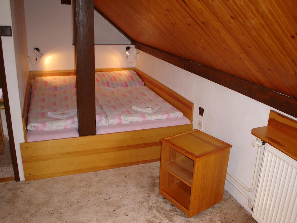 Ubytovani V Ceskem Raji Hotel Holín Room photo